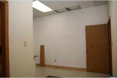 1544 9th St SE, Albany, OR 97322 - Photo 10