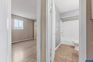 2375 Porter St, Lebanon, OR 97355 - Photo 10