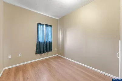 2375 Porter St, Lebanon, OR 97355 - Photo 8