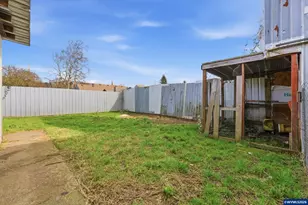 2375 Porter St, Lebanon, OR 97355 - Photo 32