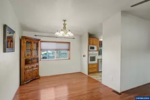 2120 Robins Ln SE, Salem, OR 97306 - Photo 18