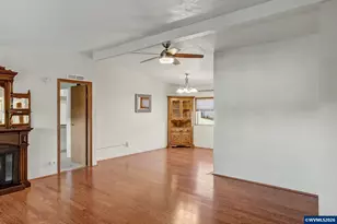 2120 Robins Ln SE, Salem, OR 97306 - Photo 12