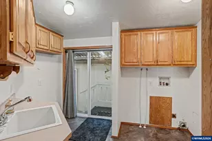 2120 Robins Ln SE, Salem, OR 97306 - Photo 34