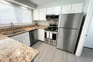 403 E Clackamas Cir, Woodburn, OR 97071 - Photo 24