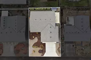 403 E Clackamas Cir, Woodburn, OR 97071 - Photo 12