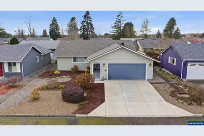 403 E Clackamas Cir, Woodburn, OR 97071 - Photo 1