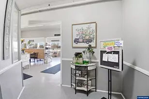 403 E Clackamas Cir, Woodburn, OR 97071 - Photo 44