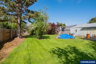 220 View Ln, Lebanon, OR 97355 - Photo 38