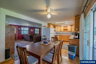 220 View Ln, Lebanon, OR 97355 - Photo 14