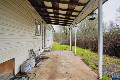 27329 Rowell Hill Rd, Sweet Home, OR 97386 - Photo 24