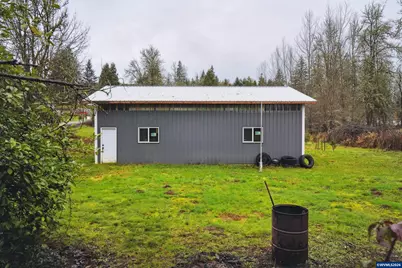 27329 Rowell Hill Rd, Sweet Home, OR 97386 - Photo 28