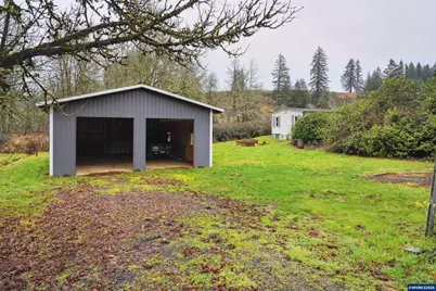 27329 Rowell Hill Rd, Sweet Home, OR 97386 - Photo 2