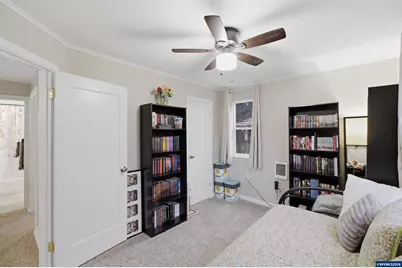 3090 D St NE, Salem, OR 97301 - Photo 20