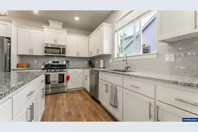 3933 Lindburg Rd SE, Salem, OR 97302 - Photo 14