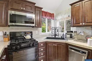 8372 Enchanted (#193) Wy SE, Turner, OR 97392 - Photo 8