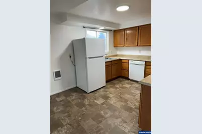 4324 47th (And 4710 Linfield) Av NE, Salem, OR 97305 - Photo 8