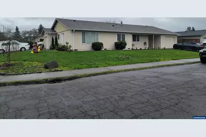 4324 47th (And 4710 Linfield) Av NE, Salem, OR 97305 - Photo 2