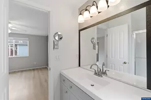 1586 Cherry Bloom Ct SE, Salem, OR 97317 - Photo 18