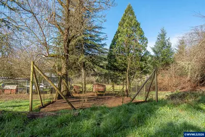 24141 Magee Rd, Monmouth, OR 97361 - Photo 32