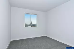 1367 Owl Ave, Woodburn, OR 97071 - Photo 18