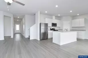 1355 Owl Ave, Woodburn, OR 97071 - Photo 2