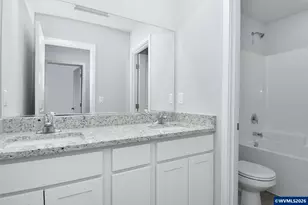 1355 Owl Ave, Woodburn, OR 97071 - Photo 20