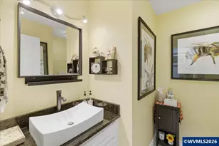 1235 NW Countryside Ct, McMinnville, OR 97128 - Photo 28