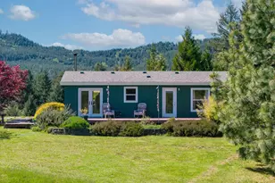 26586 Fudge Rd, Alsea, OR 97324 - Photo 2