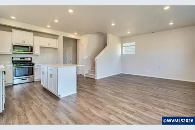 377 Stella St NE, Salem, OR 97301 - Photo 8
