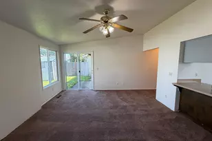 3328 Foxglove St, Lebanon, OR 97355 - Photo 4