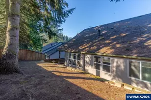 1624 York Butte Ave SE, Salem, OR 97306 - Photo 38