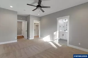 1624 York Butte Ave SE, Salem, OR 97306 - Photo 26