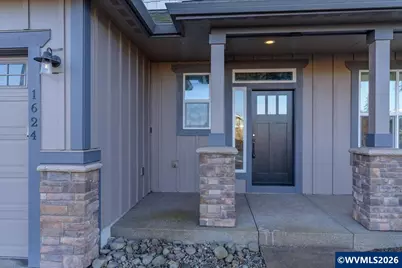 1624 York Butte Av SE, Salem, OR 97306 - Photo 2