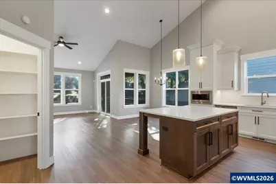 1624 York Butte Av SE, Salem, OR 97306 - Photo 10