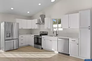 2201 Ames Creek Rd, Sweet Home, OR 97386 - Photo 16