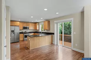 979 Ratcliff Dr SE, Salem, OR 97302 - Photo 16