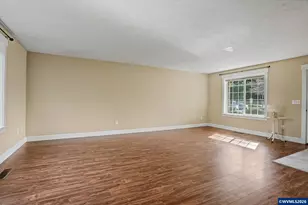 979 Ratcliff Dr SE, Salem, OR 97302 - Photo 6