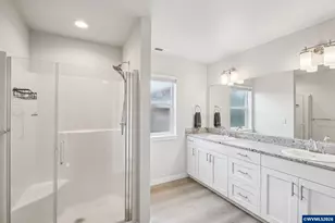 1654 SE Salmonberry Ave, Dallas, OR 97338 - Photo 14