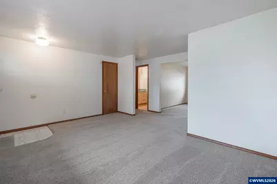 2193 Madison St SE, Albany, OR 97322 - Photo 8