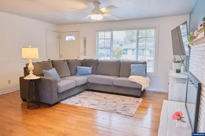 4280 Lilly Av SE, Salem, OR 97302 - Photo 8