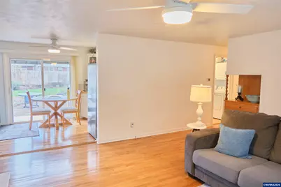 4280 Lilly Av SE, Salem, OR 97302 - Photo 12