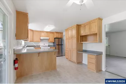 34076 Teddy Av NE, Albany, OR 97322 - Photo 10