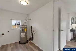 809 SW Ash St, Dallas, OR 97338 - Photo 28