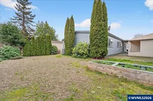 300 SE Lacreole Dr, Dallas, OR 97338 - Photo 22