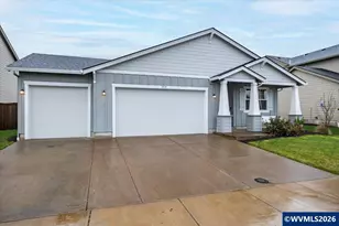 1434 Gladiola Dr, Junction City, OR 97448 - Photo 2