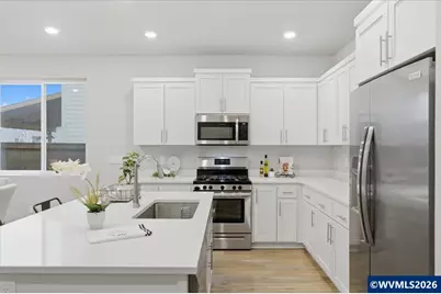 1434 Gladiola Dr, Junction City, OR 97448 - Photo 10