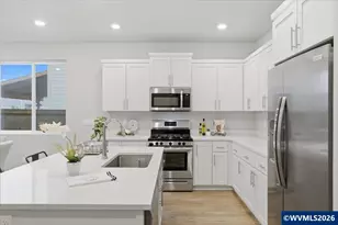 1434 Gladiola Dr, Junction City, OR 97448 - Photo 10