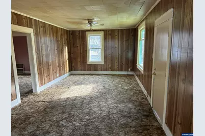 475 NE Alder St, Mill City, OR 97360 - Photo 6