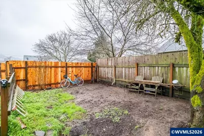 660 Wassom St, Lebanon, OR 97355 - Photo 36