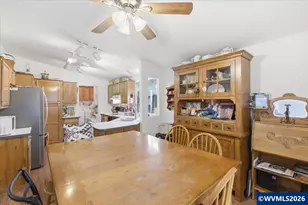 660 Wassom St, Lebanon, OR 97355 - Photo 12